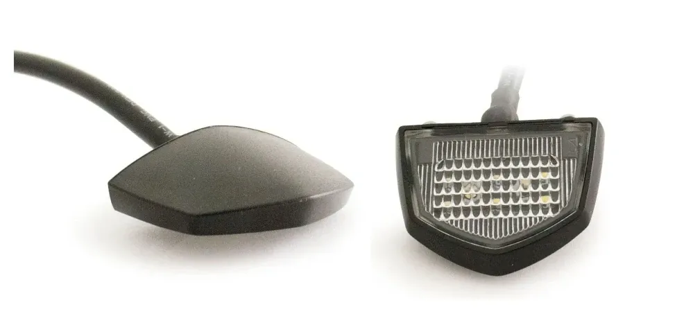 Led osvětlení SPZ motocyklu KOSO LICENSE PLATE LIGHT LED HD009200 barva černá, 12V, rozměry délka 45,6 mm x šířka 28,8 mm x výška 11,8 mm Aktuální